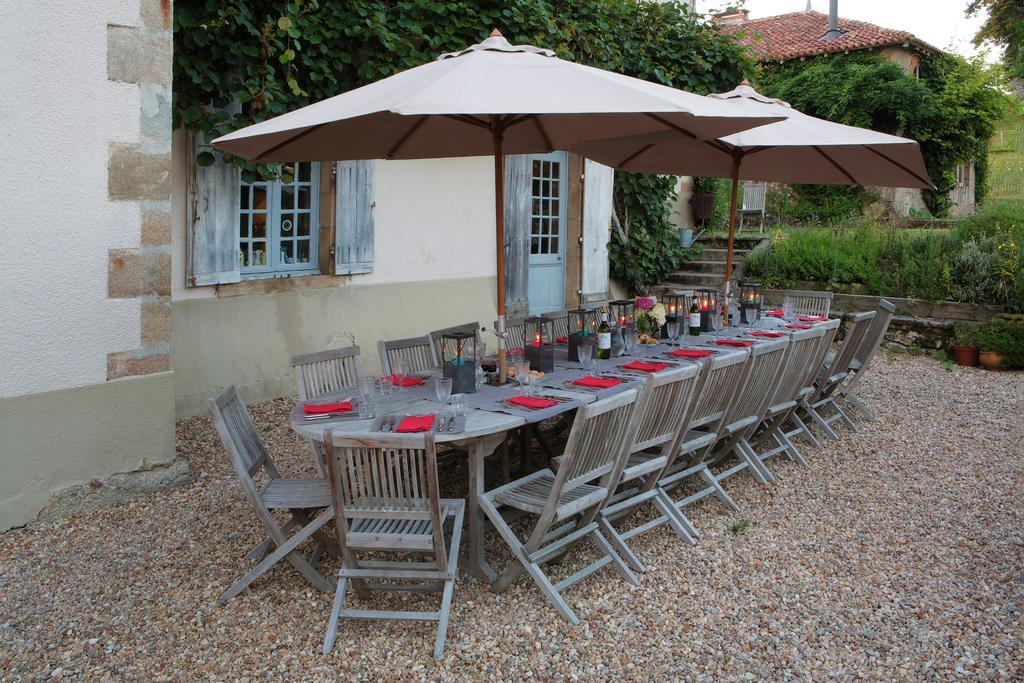 Bed and Breakfast Abbaye Du Palais Thauron Exterior foto