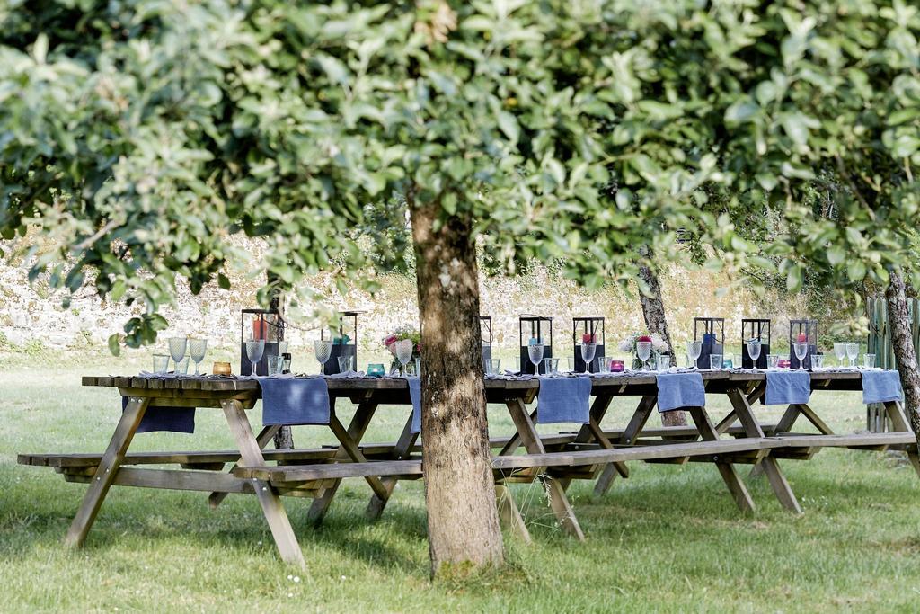 Bed and Breakfast Abbaye Du Palais Thauron Exterior foto