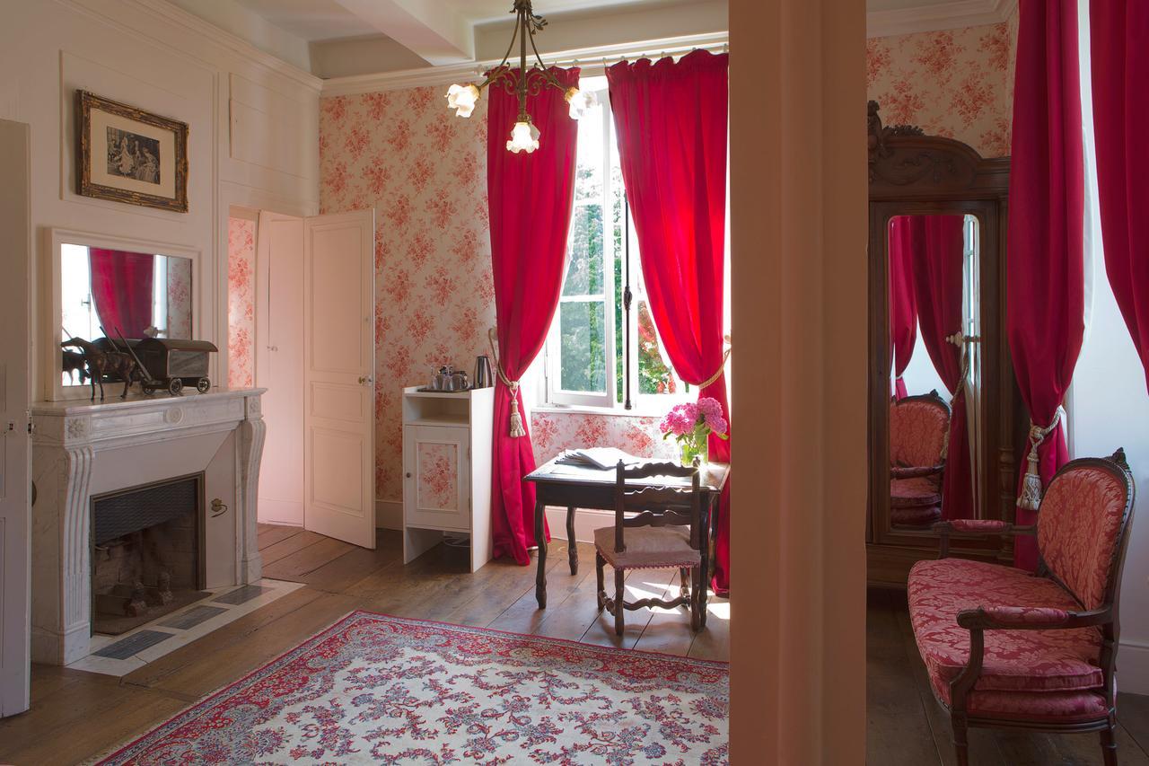 Bed and Breakfast Abbaye Du Palais Thauron Exterior foto